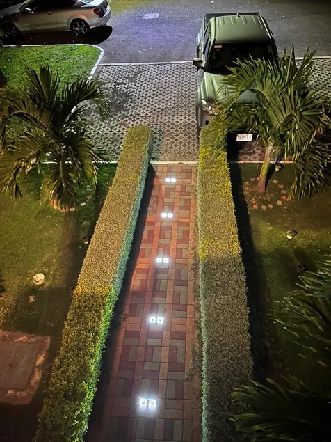 Comfortable getaway for the family or couple - 2 minutes from beach! - Image 1