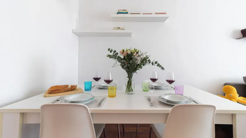 Apartment Papiniano 38 - Image 1