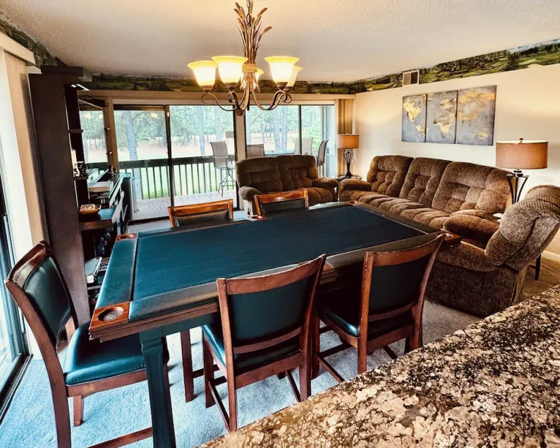 2 Br Condo on resort Property access to members benefits pool/hottub/golf cart  - Image 1