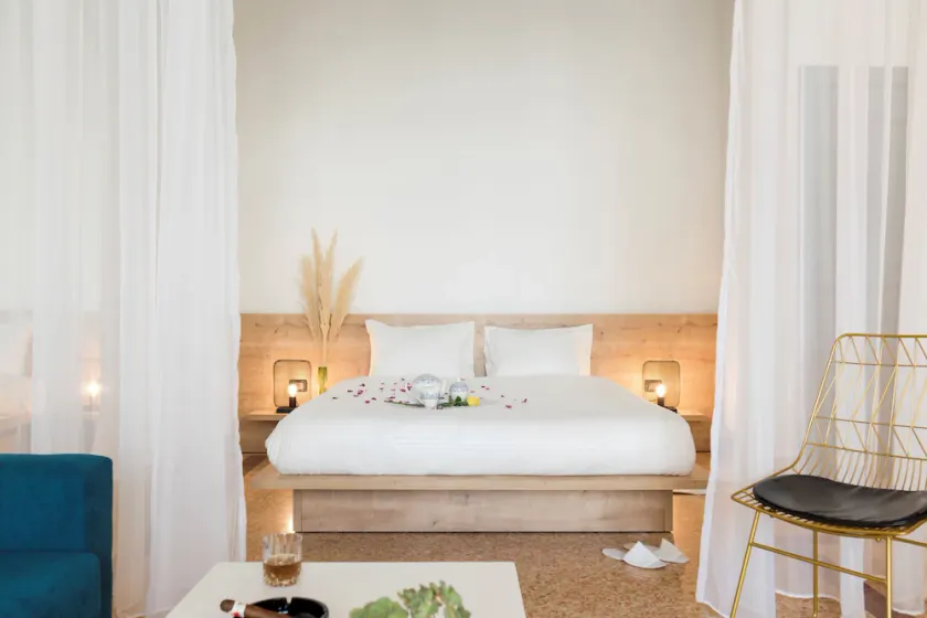 Anoor Studios & Apartments in Gemmayze - Image 1