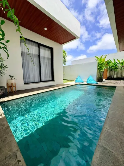 Villa Indah - Image 1
