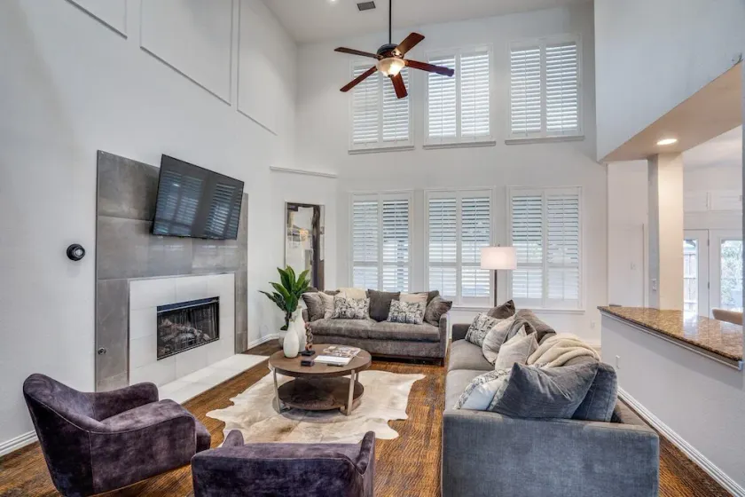 5Br Lux! Pool, Games & Theater - Image 1