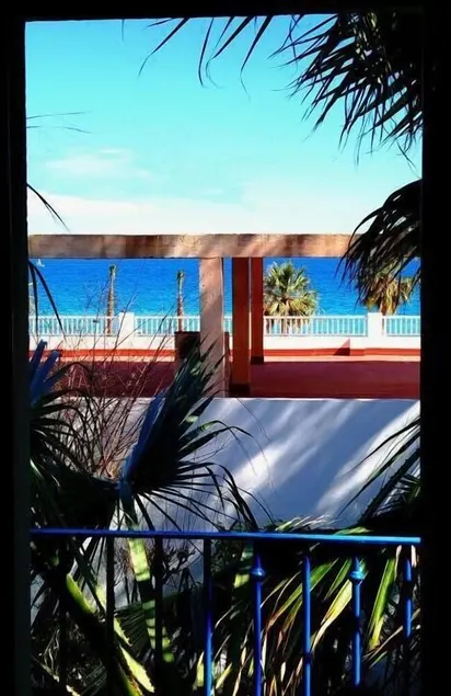 Smart Hotel Cabo Sur - Image 1