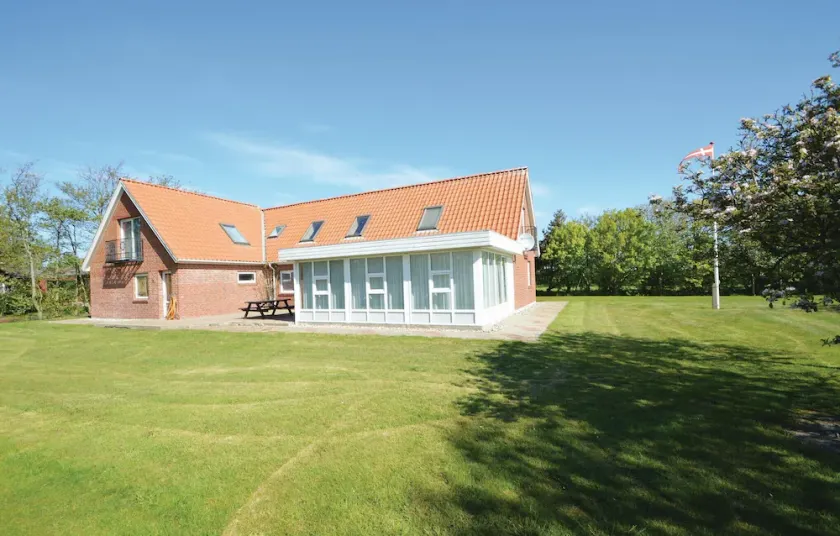 Four-Bedroom Holiday Home In Ribe - Image 1