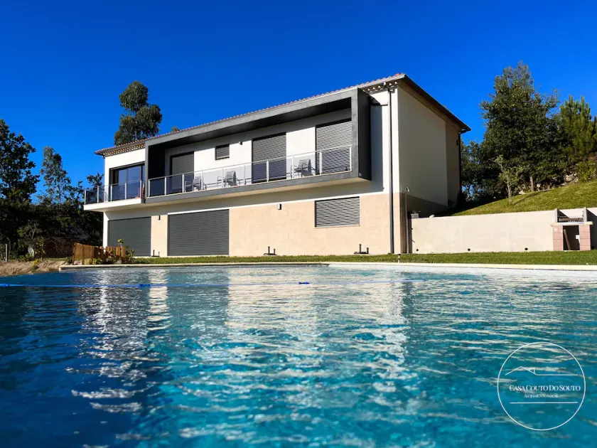 Couto do Souto House - Image 1