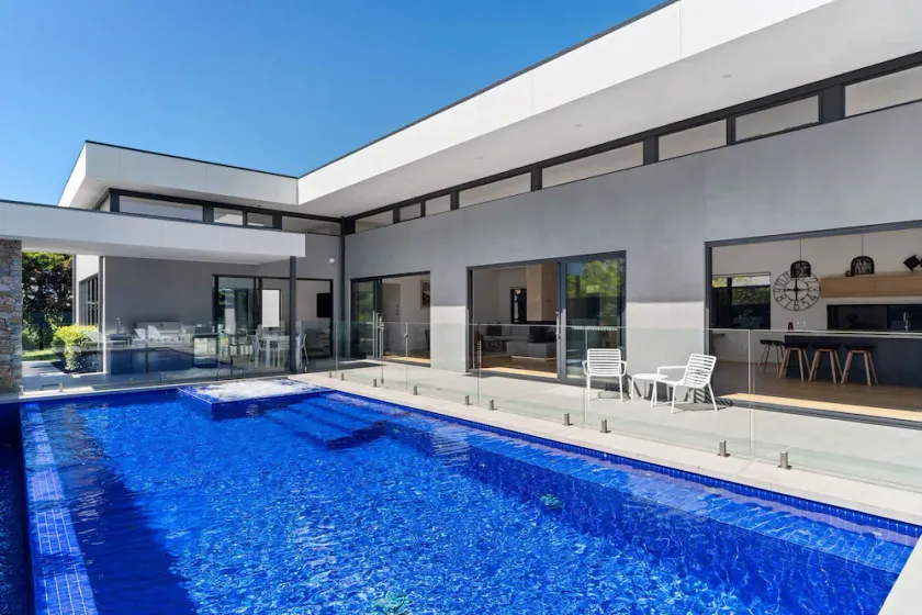 Pearse Retreat - Extraordinary Luxury Living - Image 1