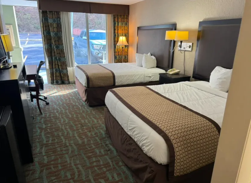 Quality Inn - Image 1