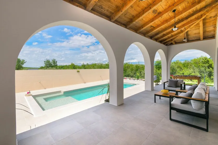 Holiday Home Olivarum with heated pool - Image 1