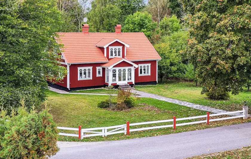 Gorgeous Home In Älmeboda With Sauna - Image 1