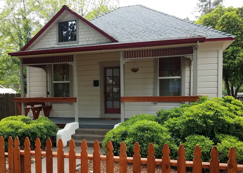 Renovated Victorian with fenced yard by Downtown, CSU, Farmers Mrkt Bidwell Park - Image 1