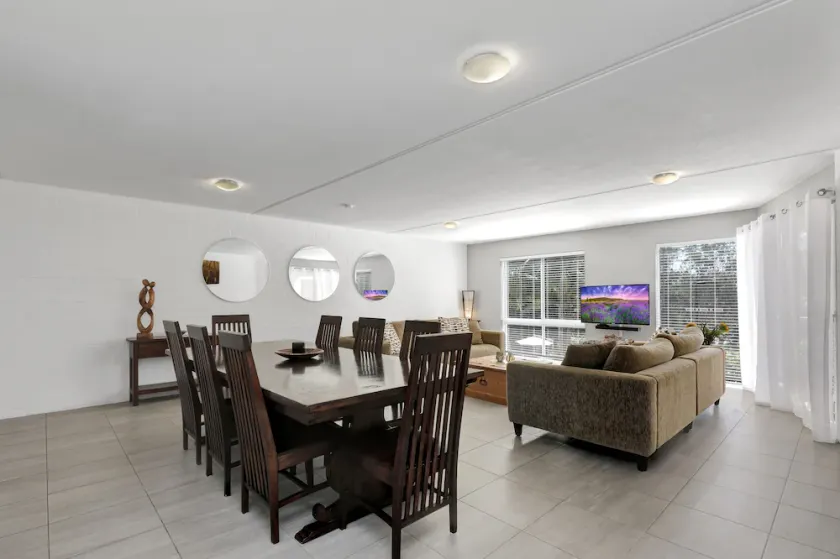 14 The Islander Resort - Image 1