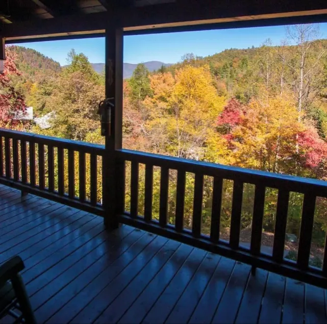 Hawg Hideaway, near ‘Tail of the Dragon’ & Deals Gap - Image 1