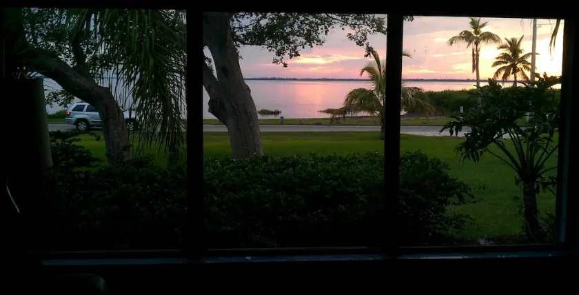 Prettiest Sunset View Pine Island, Haus am Wasser - Image 1