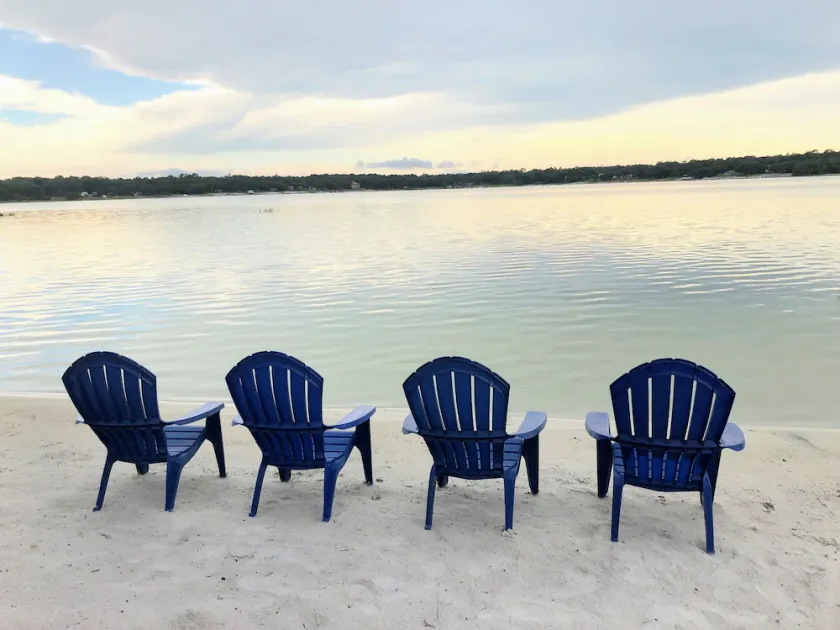 Crystal Lake Retreat - Image 1