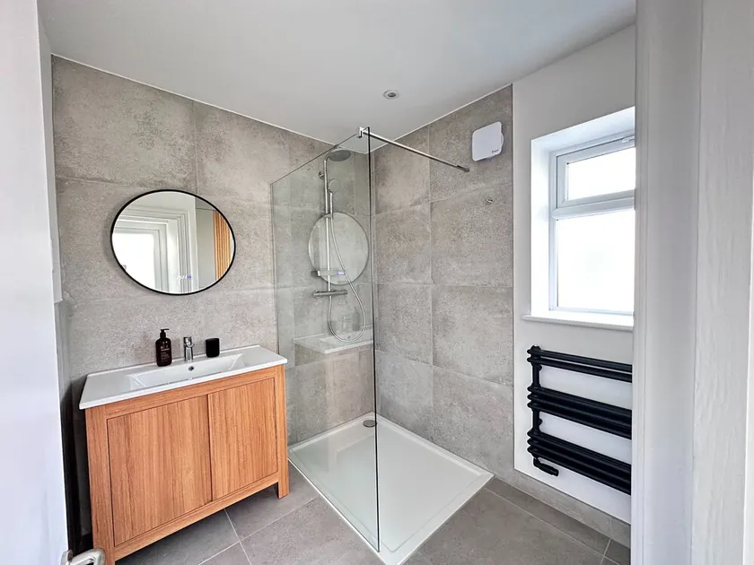 The Pontcanna Sapphire 2-Bed Haven - Image 1