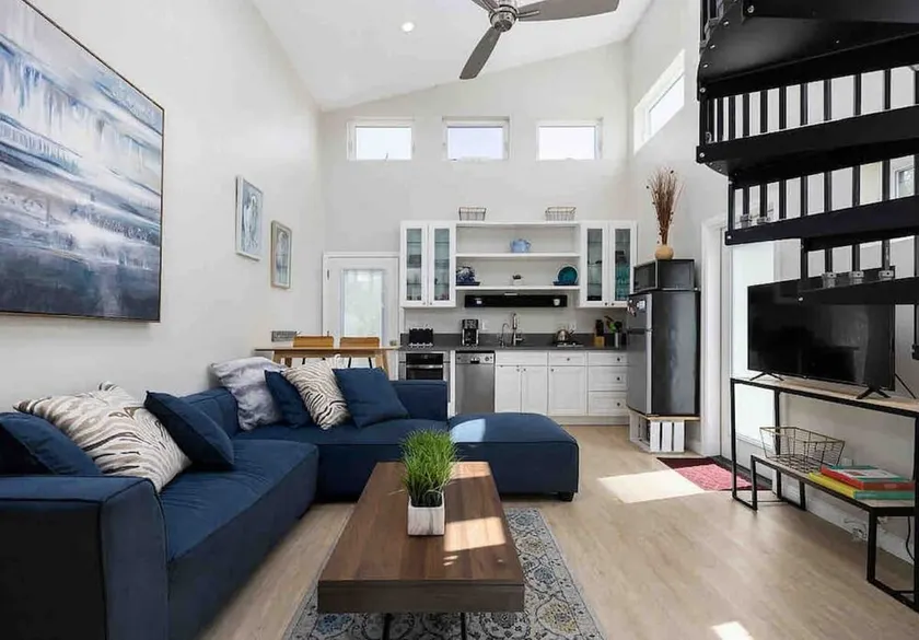 Tiny House Living by the Pool! - Image 1