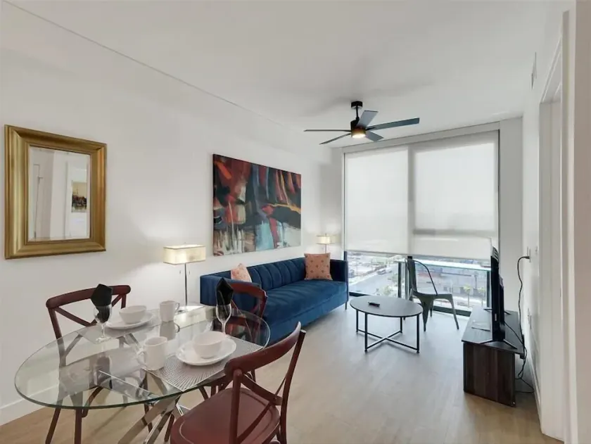 Walk Everywhere! 1BR nr Zoo, Desert Garden, ASU - Image 1