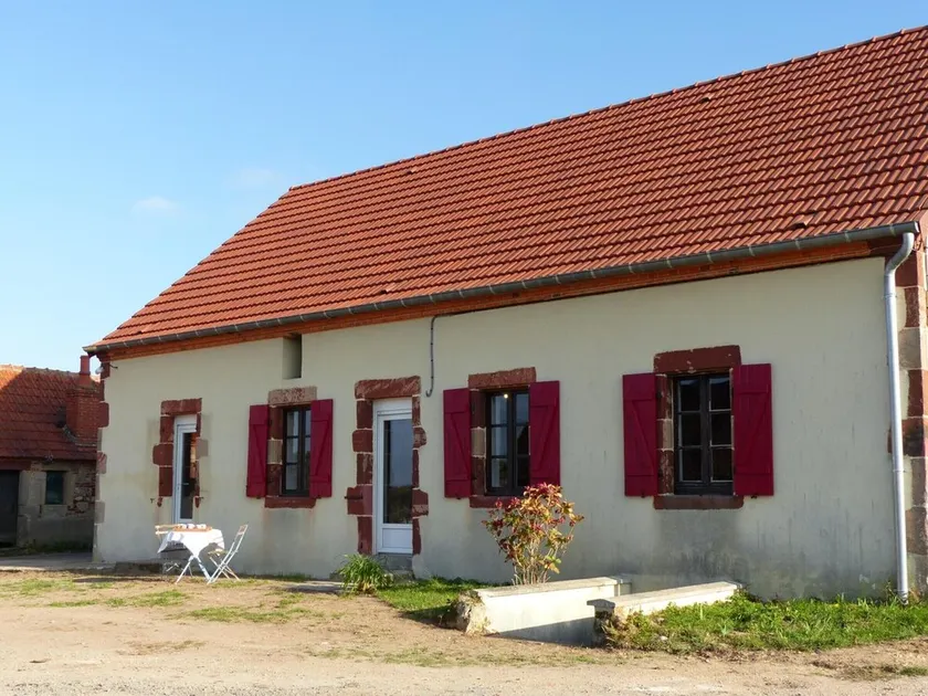 Country holiday home, pets allowed - Image 1