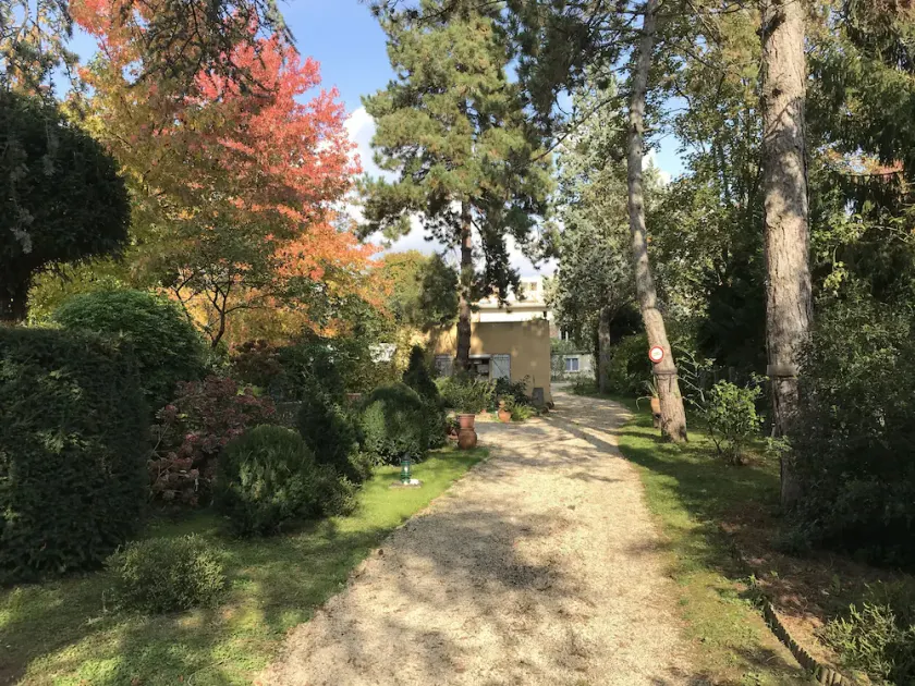 Studio fond de jardin - Image 1