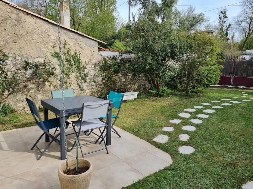 Maison 90 m² au calme proche rivière - Image 1