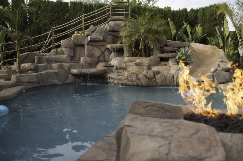 NY LISTA-GÅNG TILL DISNEY! SALTPOOL W / 25 FOOT SLIDE spa-Fullt ombyggt / tema - Image 1