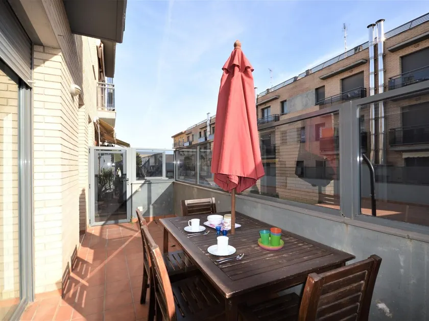 Ground Floor Apartment with Garden, Pool, A/C, BBQ, Near Beach - Image 1
