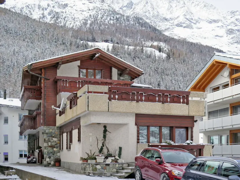 Beautiful apartment for 11 people with WIFI, TV and balcony - Image 1