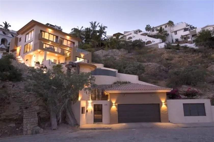 Casa Miguel-Brand New Luxury Villa Overlooking the Cabo Marina . - Image 1