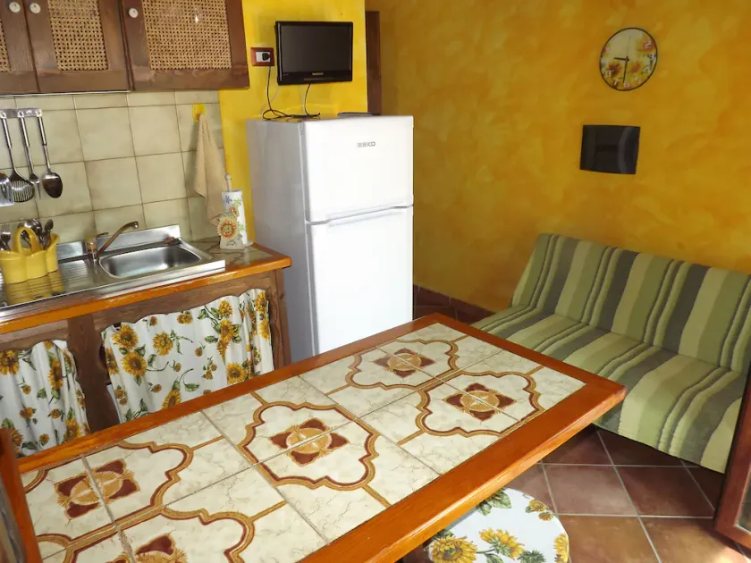 Apartamentos tipo estudio en el campo en Porto Torres \"Domos de L'Appiu\" - Image 1