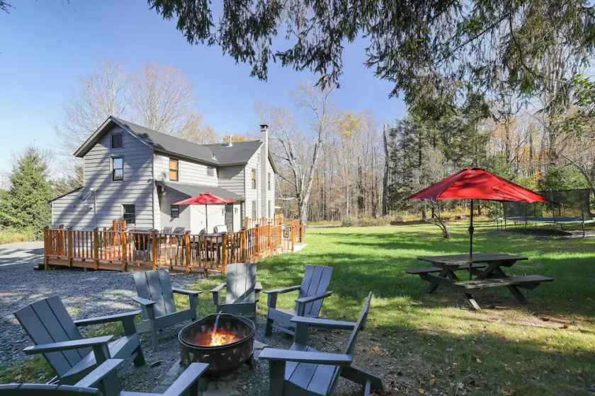 Pocono Family Farmhouse w/king bed and game room! - Image 1