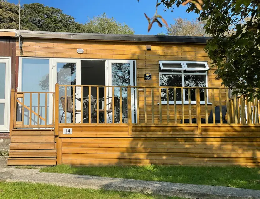 JJsLodge Luxury chalet in Kilkhampton Bude - Image 1