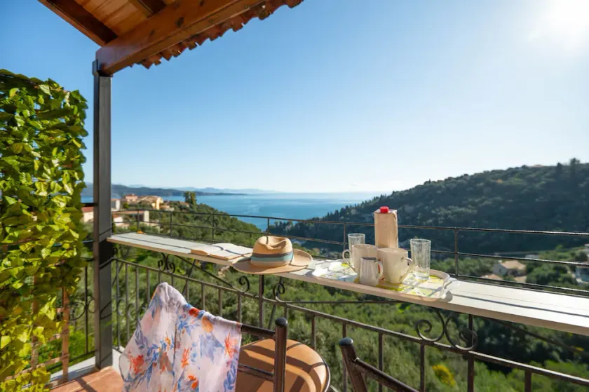 Eros Sea View: Brand new! Comfortable apartment, above Agni - Image 1