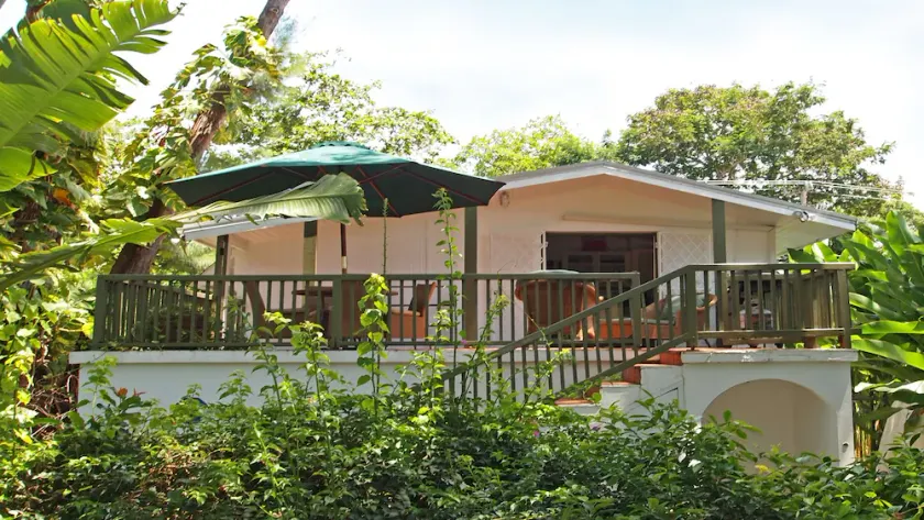 \"Beachy\"  Hideaway on the best beach on the West Coast - Image 1