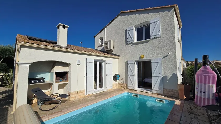 Stilvolles Haus mit medit. Garten, AC, Barbecue, priv. + geheizt. Pool und W-Box - Image 1