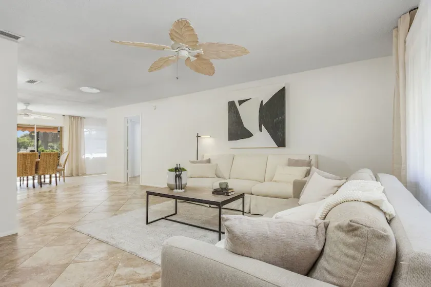 Beautiful Entire House on a Canal W/ a Pool & Lanai - Serene & Private Setting!! - Image 1