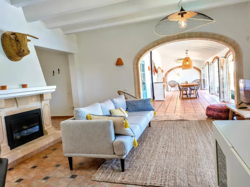 Lovely Holiday Home Javea | 4 bedr | 7 pers - Image 1