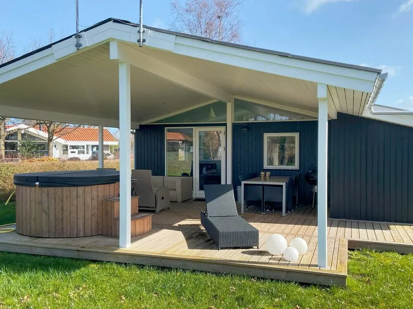 Renovated Cottage in Juelsminde By Traum Ferienwohnungen - Image 1