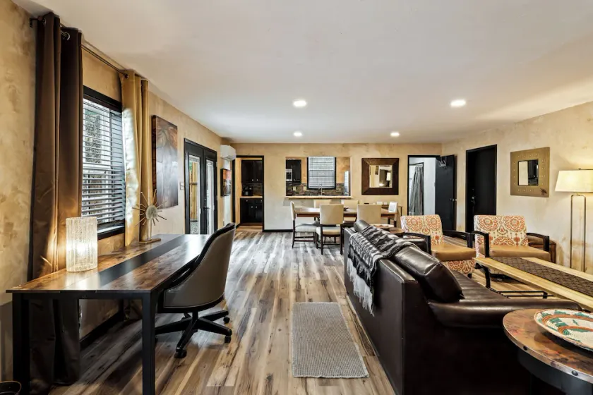 LUXX Lodge Glamping and RV Park - Image 1