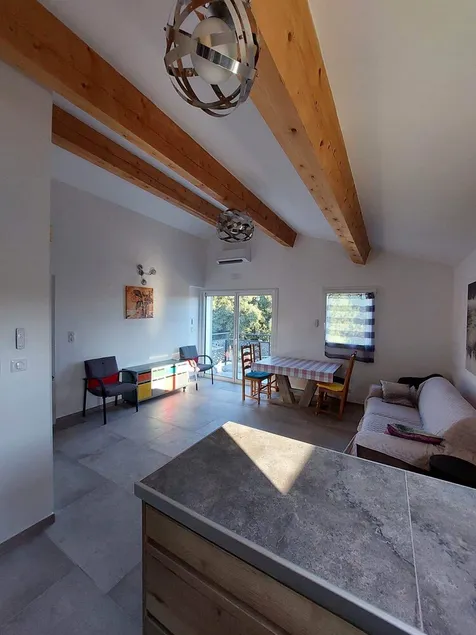 Gite 50m2 4 Personnes au Coeur du Village - Image 1