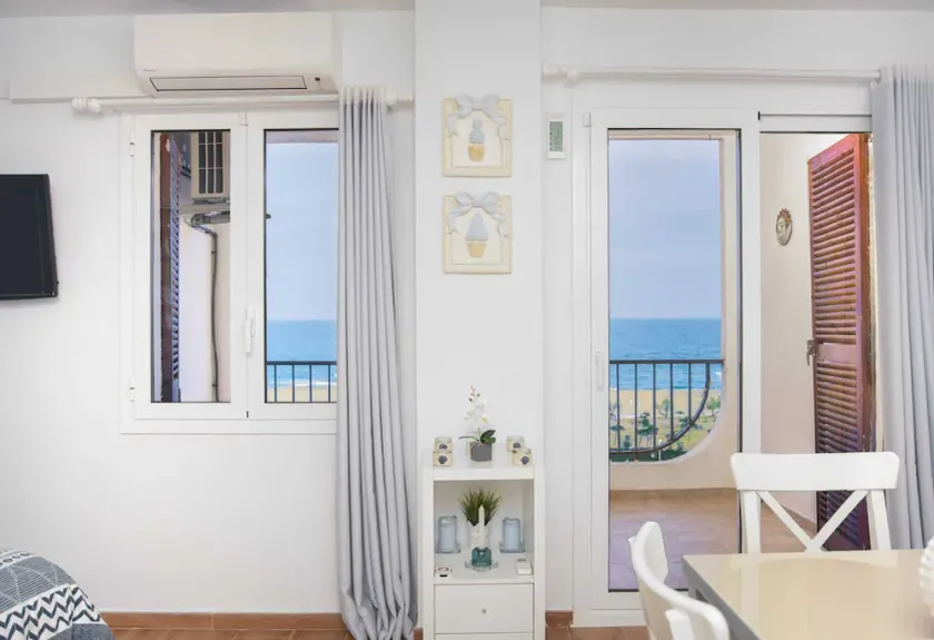 Ampuries Delta Apartment - Image 1
