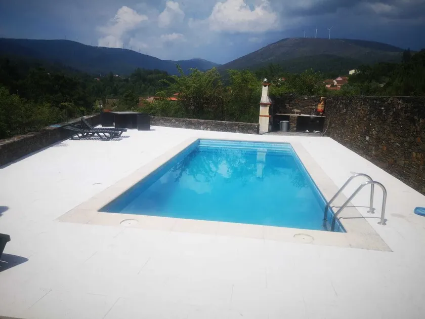 Rustic and modern Villa - Image 1