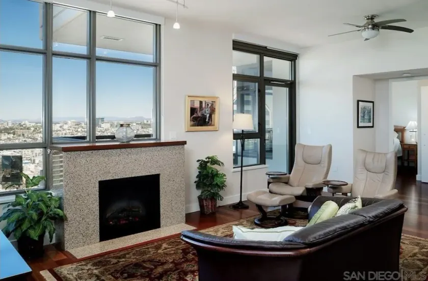 Luxury Waterfront High-Rise in Downtown San Diego Condo - Image 1