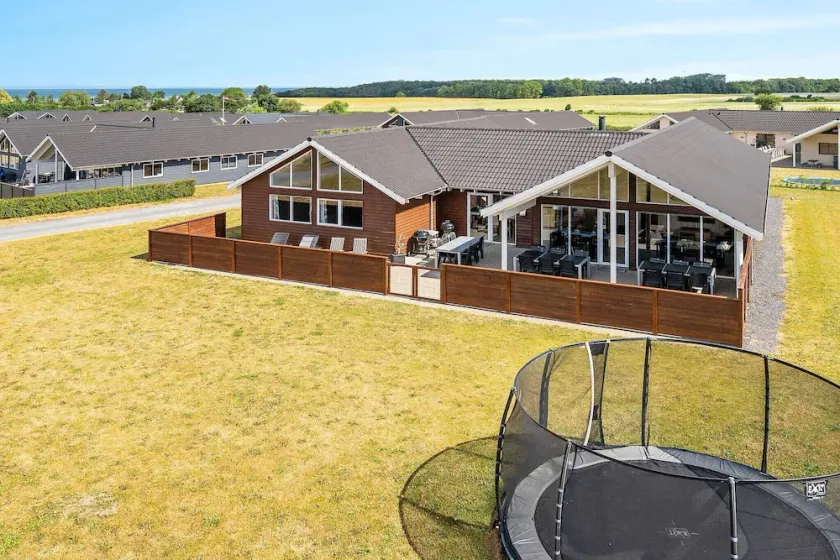 18 person holiday home in Bogense - Image 1