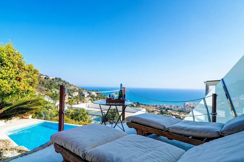 Zen Villa by Hello Homes Sitges - Image 1