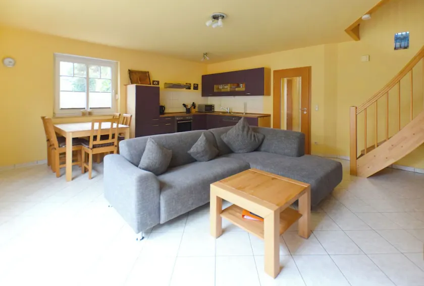 Cozy half of the house for 5 p. + toddler, WLAN, wood-burning stove, pets allowed, close to the forest - Image 1