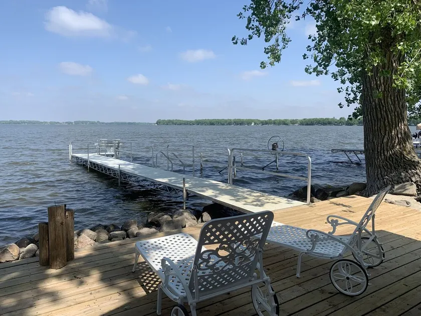 Immaculate waterfront stuga perfekt för hela familjen - Image 1