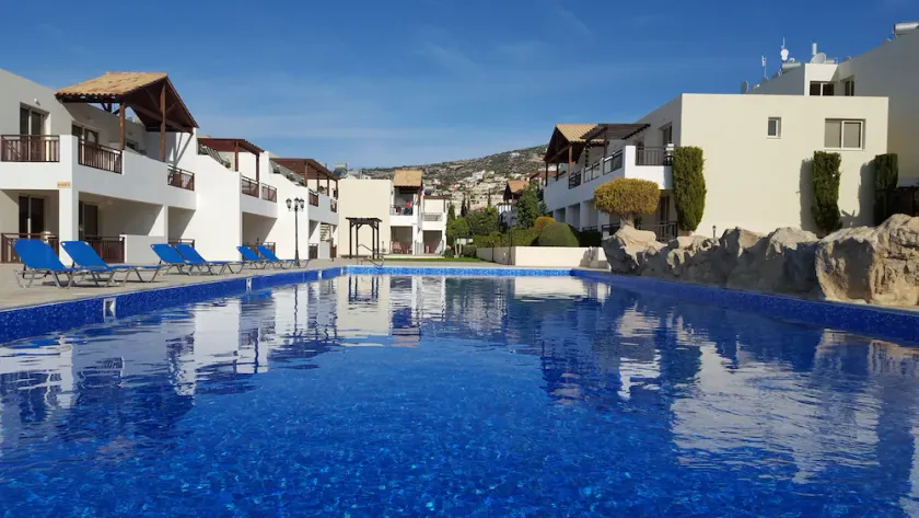 Spacious 1 bedroom apartment, perfect for relaxing or exploring! - Image 1