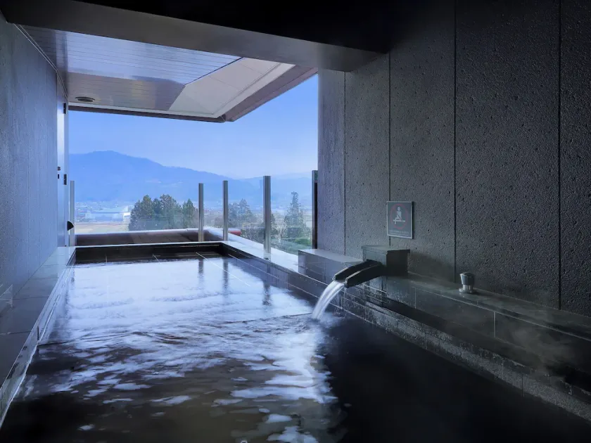 Hotel Koyo - Image 1