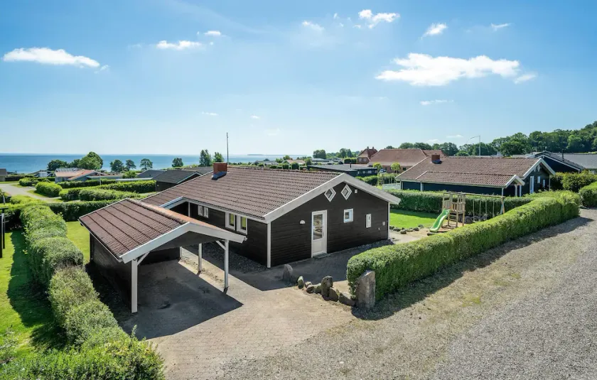 Gorgeous home in Sjølund with WiFi - Image 1