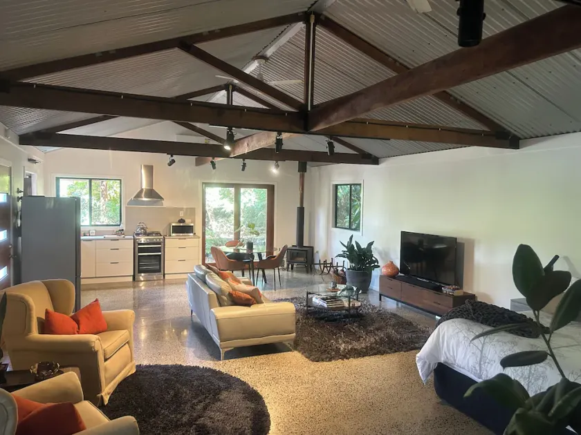 Studio@Mimburi. Eco-luxe studio and amazing views! - Image 1